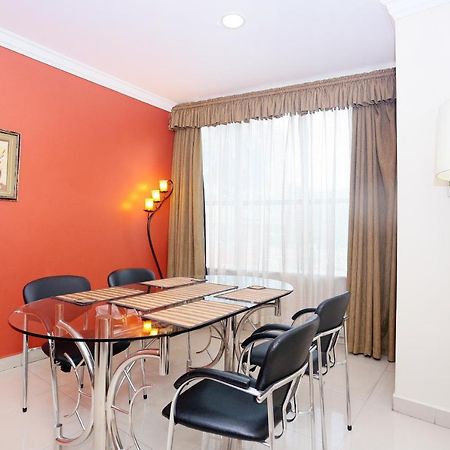 Capital O 45944 Club 7 Hotel Tiruvalla Luaran gambar