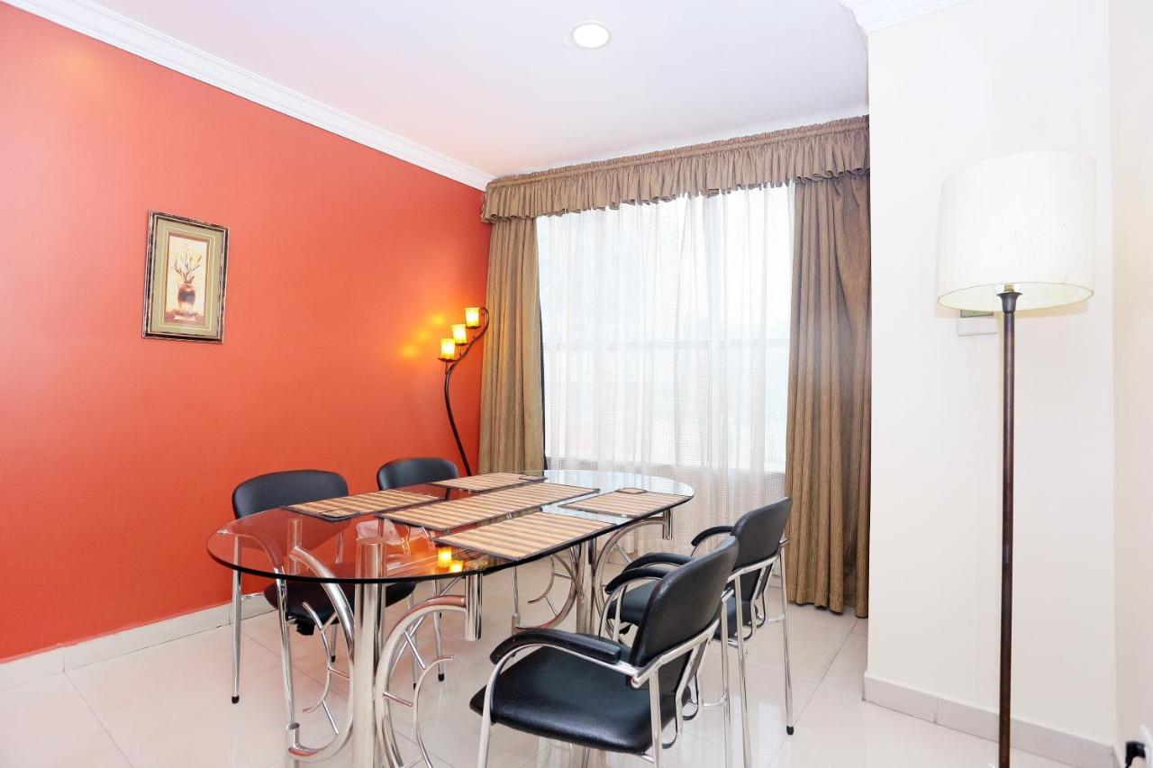 Capital O 45944 Club 7 Hotel Tiruvalla Luaran gambar